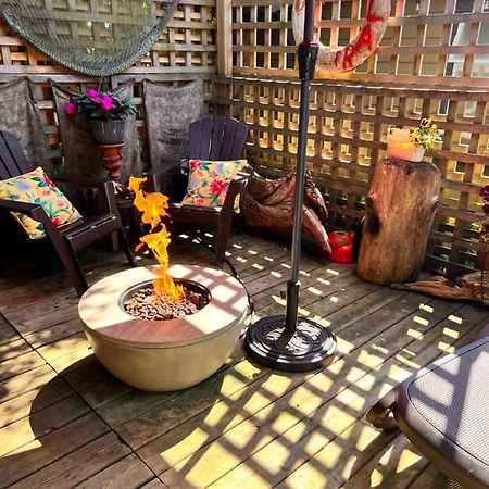 Hotel Seas The Day House 5 Star Hottub Pets Bbq Fire Premier Location Gibsons Exteriér fotografie
